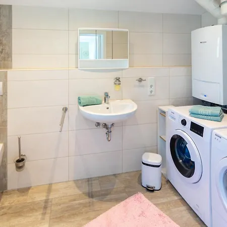 Apartment Huus Op De Wurf *