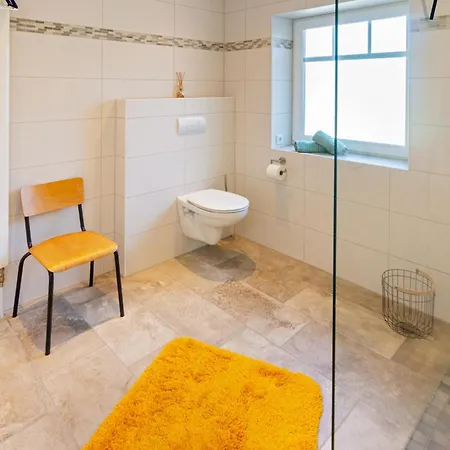 Apartment Huus Op De Wurf *