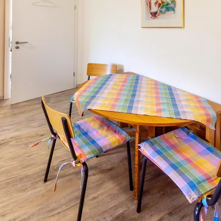 Huus Op De Wurf Apartment