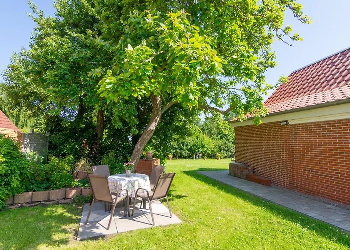 Huus Op De Wurf Dornumergrode